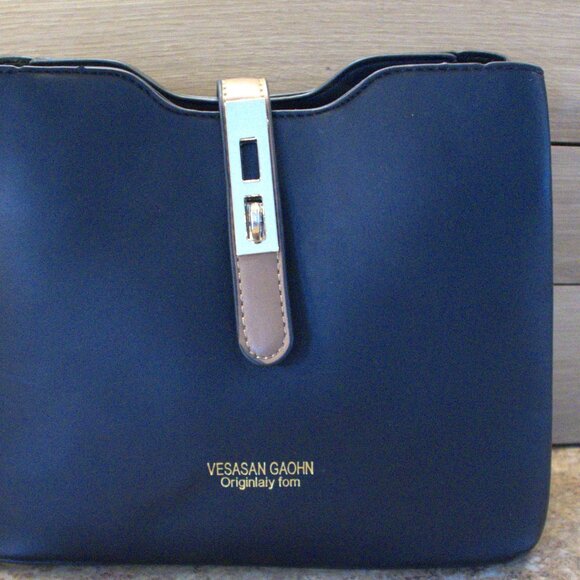 Vasasan Gaohn Black Hand Bag Purse Bag Gold Tone Hardware Zip and Buckle Closure - Picture 9 of 9